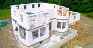 Строительство дома из газобетона под ключ Новоуральск цены от 11578 руб.