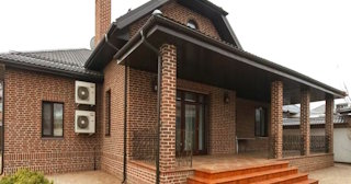Строительство домов из кирпича с мансардой в Новоуральске | от 3618 рублей